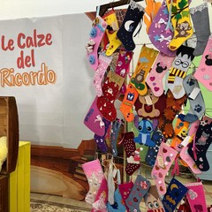 “Le Calze del Ricordo”: il progetto di solidarietà dell’istituto Dell’Aquila-Staffa di Trinitapoli