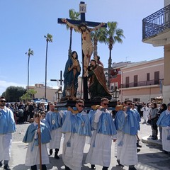 La comunità di Trinitapoli celebra il Venerdì Santo con la Processione dei Misteri