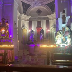 Tra fede e spiritualità: ritorna la tradizione dei “Sepolcri” a Trinitapoli