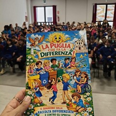 Consegnato il “Quaderno sulla raccolta differenziata e contro gli sprechi” all’istituto Don Milani di Trinitapoli