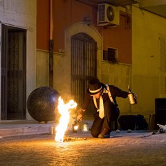 Tutti in piazza per "Viandante", buona la prima