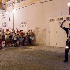 Tutti in piazza per "Viandante", buona la prima