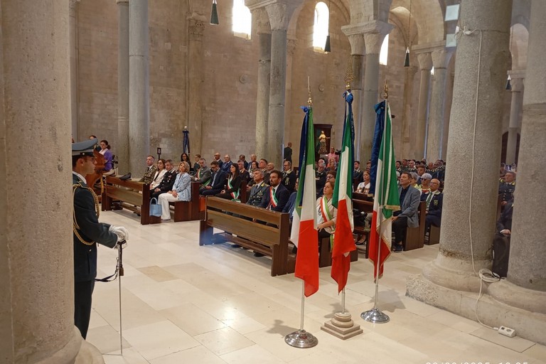 Trinitapoli partecipa alla celebrazione della Festa della Guardia di Finanza