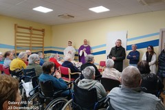 Il Sindaco e l'Amministrazione Comunale augurano Buon Natale alle realtà locali - FOTO