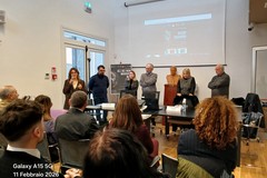 Gli dei non muoiono mai: una tavola rotonda su memoria, identità e cultura