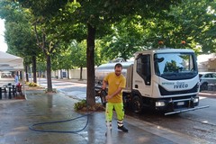 Proseguono i lavori di pulizia delle strade a Trinitapoli