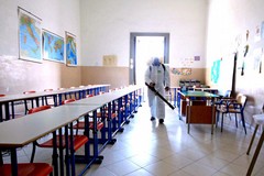 Disinfestazione, venerdì e lunedì alcune scuole chiuse