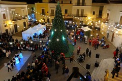 Si accende il Natale a Trinitapoli, tra luminarie e bande musicali