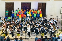 Successo per il concerto musicale di fine anno dell’orchestra dell’I.C. Garibaldi Leone