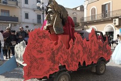 Le scuole di Trinitapoli festeggiano il Carnevale con una sfilata per le vie della città