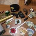 Detenevano marijuana, carabiniere libero dal servizio li fa arrestare
