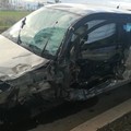 Incidente su via Trinitapoli, tre auto coinvolte e cinque feriti