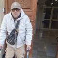 «I diritti delle persone fragili riguardano tutti»: Saverio Sarcina in protesta davanti al Comune di Trinitapoli