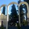 ​Due vigili sorvegliano il cimitero chiuso, la denuncia
