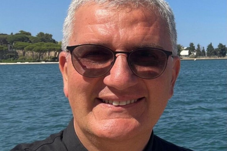Don Enzo de Ceglie nuovo parroco della Beata Maria Vergine di Loreto a Trinitapoli