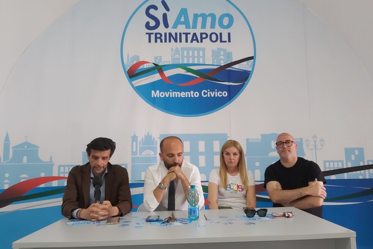 IMMAGINE CONFERENZA STAMPA