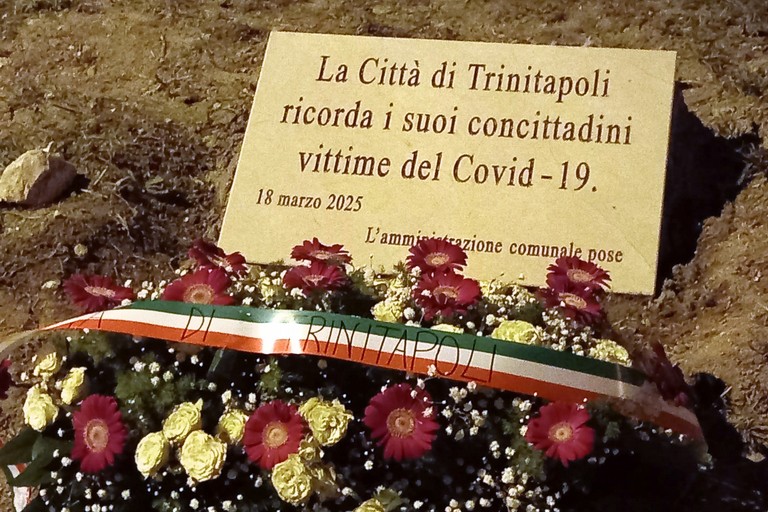 A Trinitapoli una cerimonia in ricordo delle vittime del Covid-19