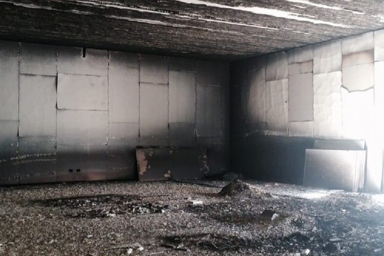 Incendio al cantiere dell'istituto scolastico Dell'Aquila-Staffa